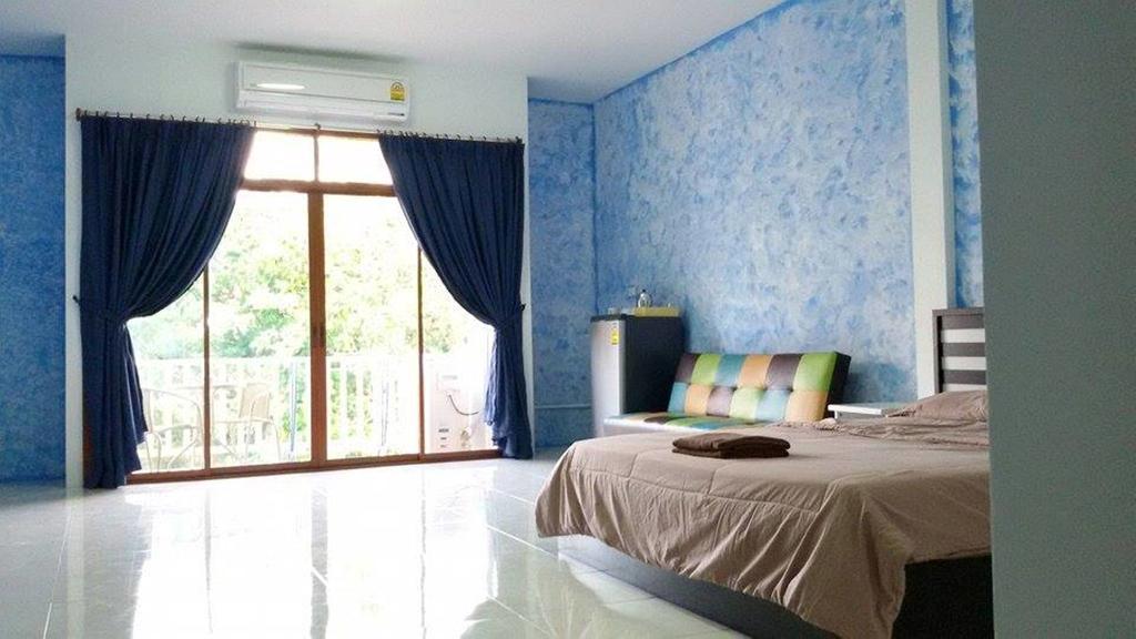 Da Puccio Rawai Guesthouse Extérieur photo