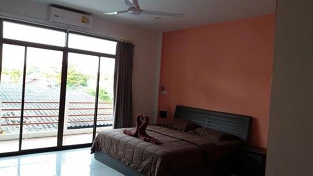 Da Puccio Rawai Guesthouse Extérieur photo