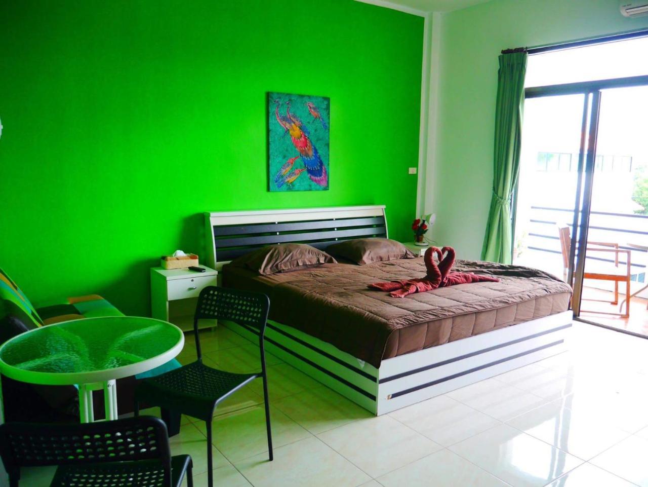Da Puccio Rawai Guesthouse Extérieur photo